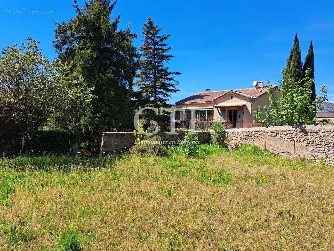Maison à VAISON-LA-ROMAINE