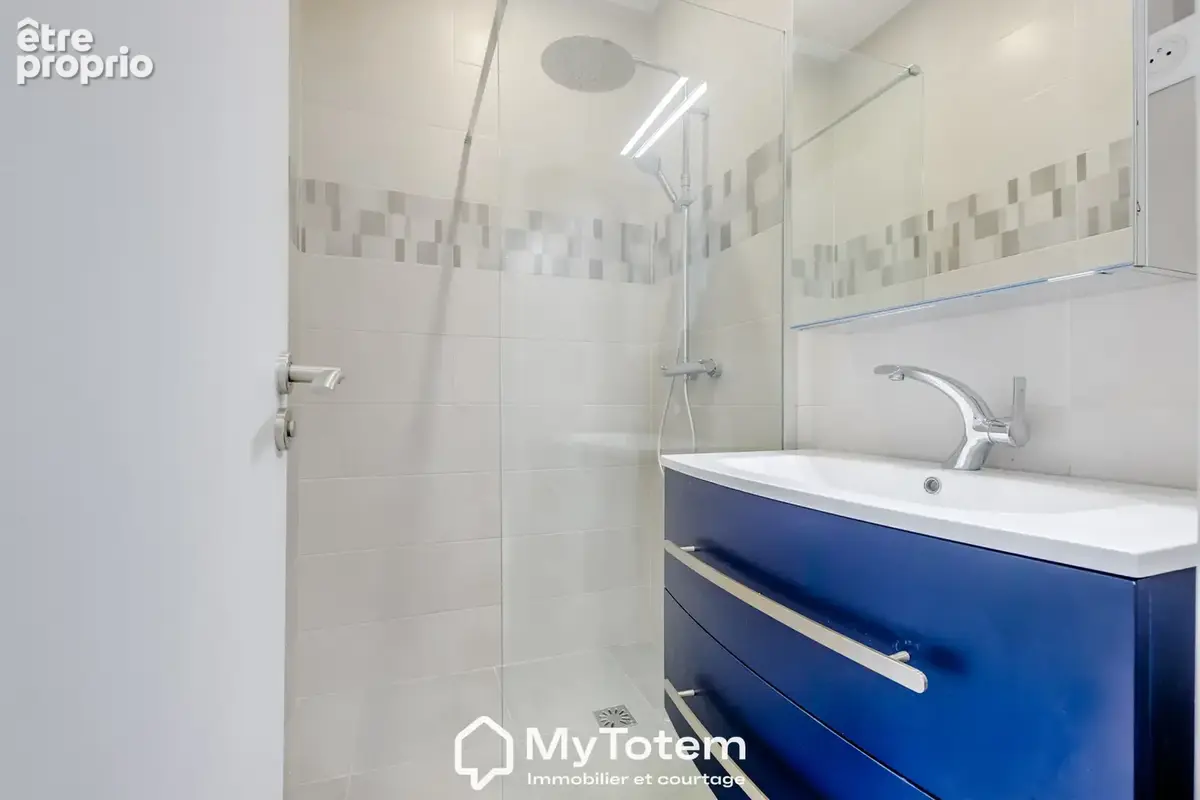 Saint Ambroise - 97m2 - 5 pièces - 3 chambres + commercialité 100% - photo 13