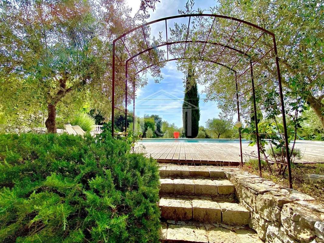 Maison à MONTAUROUX