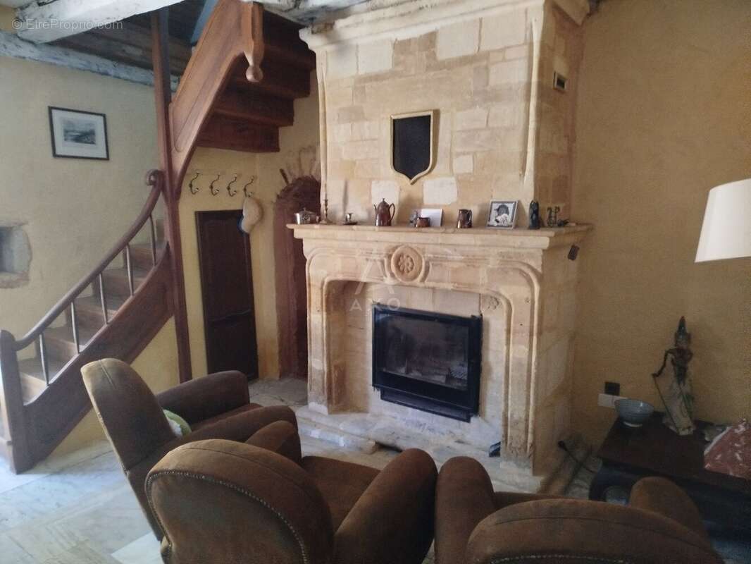 Maison à COUX-ET-BIGAROQUE