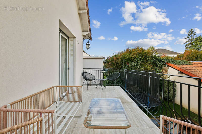 Maison à SAINT-BRICE-SOUS-FORET