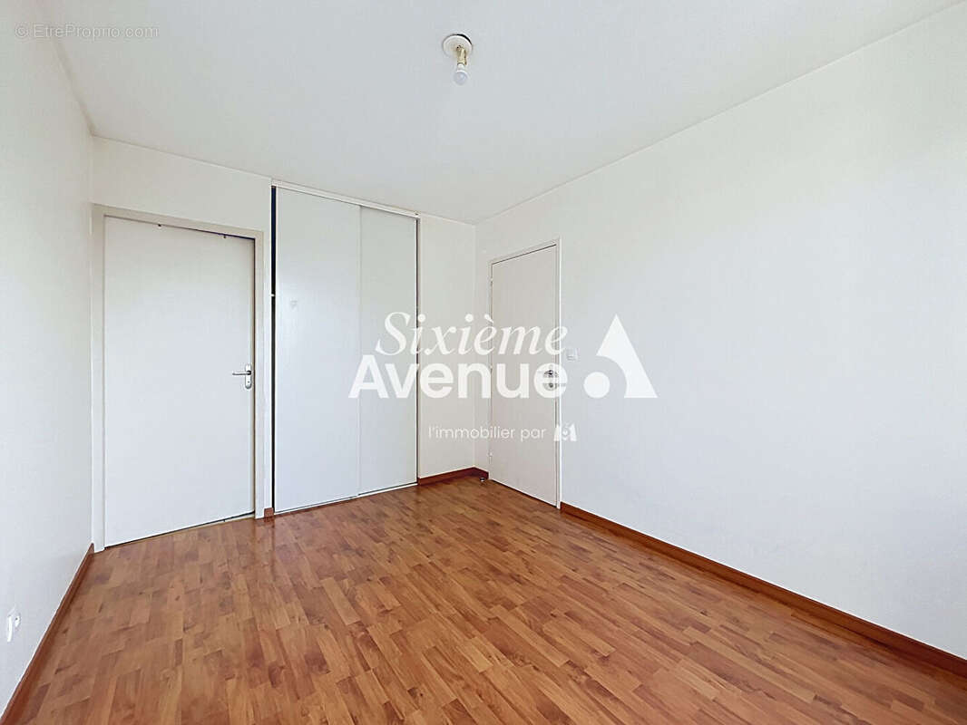 Appartement Decines Charpieu 2 pièce(s) 44.62 m2 - photo 8