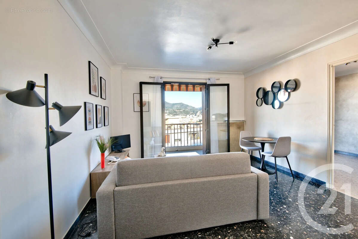 Appartement à NICE