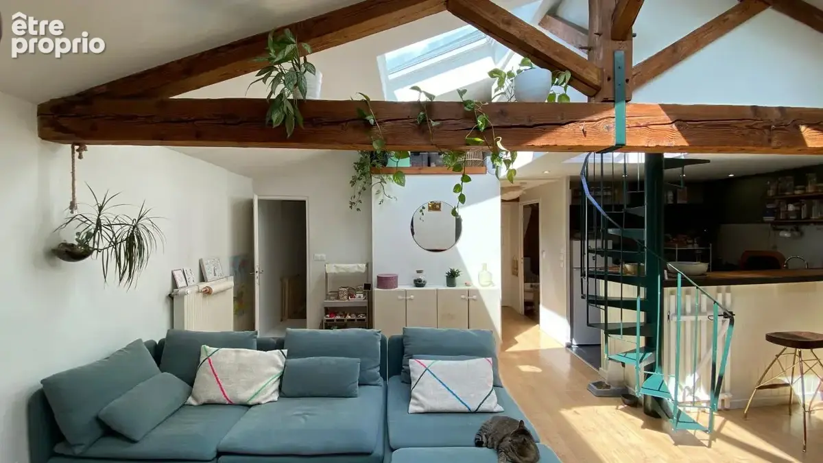 Appartement Hyper centre de Fontaines-sur-Saône - photo 2