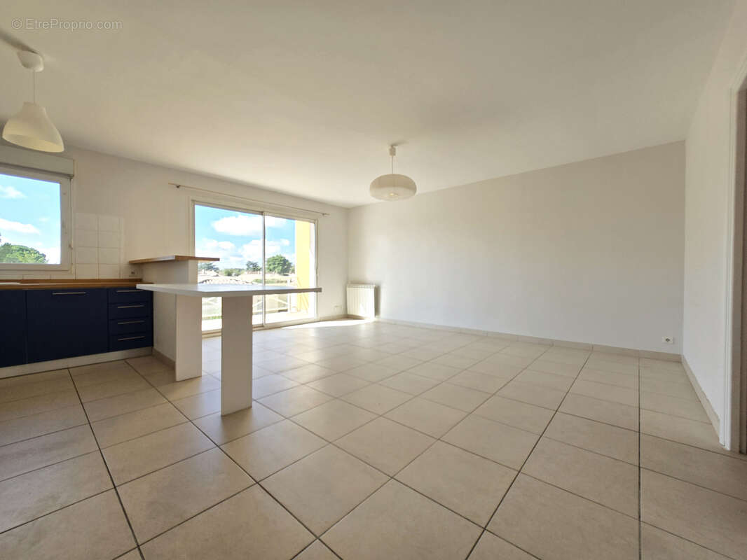 Appartement à LE PONTET