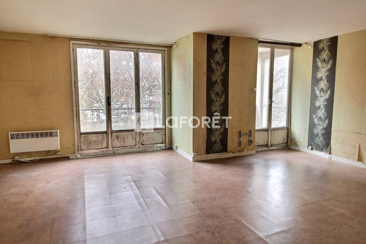 Appartement à MONTREUIL
