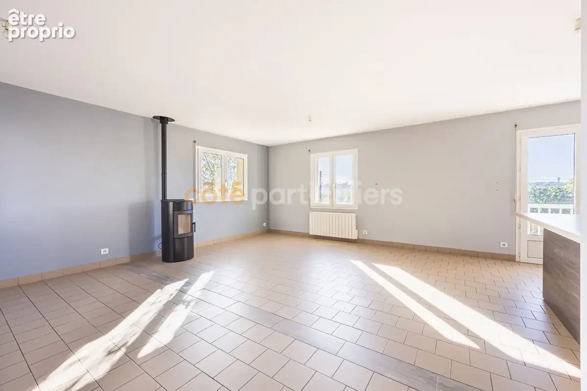 Oudon centre -- maison 115m² -- jardin -- garage - photo 5