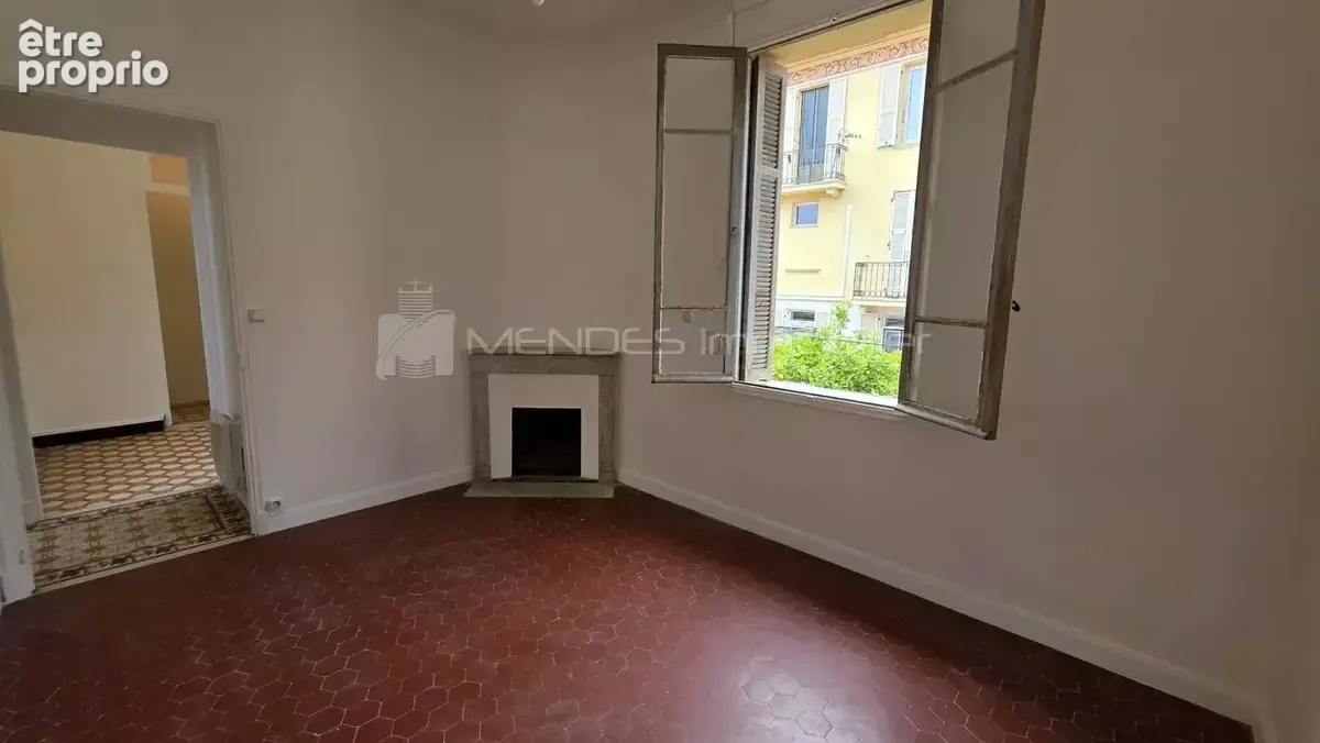 2 pieces ideal locatif dernier etage a beausoleil - photo 6