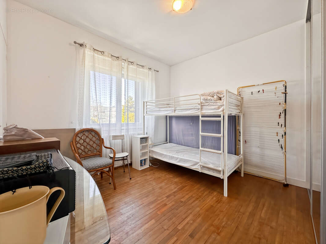 Maison à BARBEZIEUX-SAINT-HILAIRE