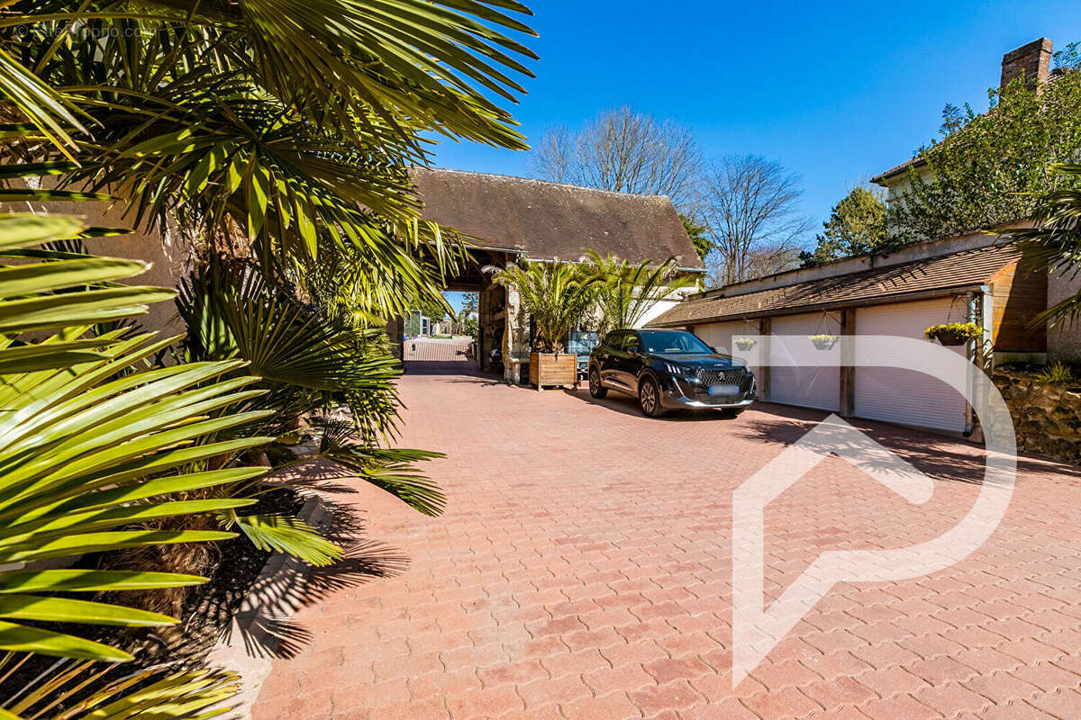 Maison à GRANDFRESNOY