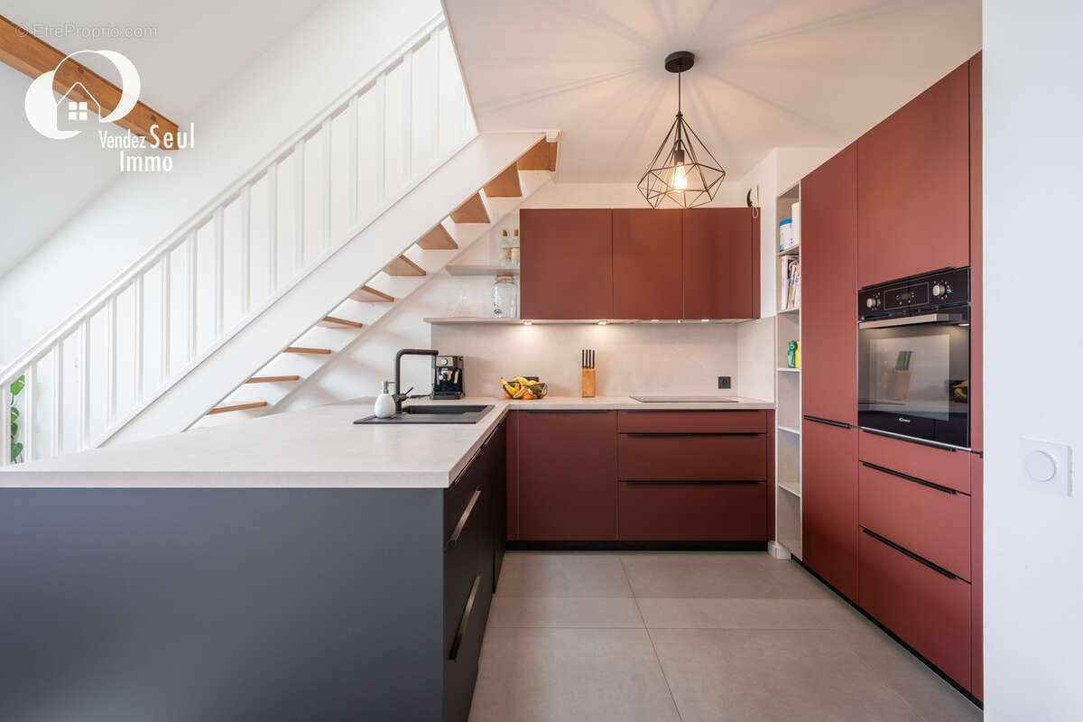 Appartement à POISY