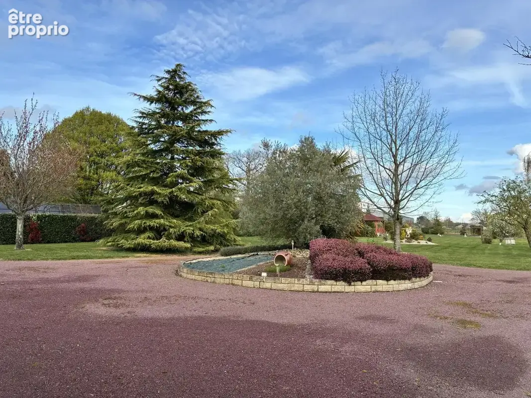 Maison 8 pièces 260 m² à vendre à Soulge-Sur-Ouette (53210) - photo 7