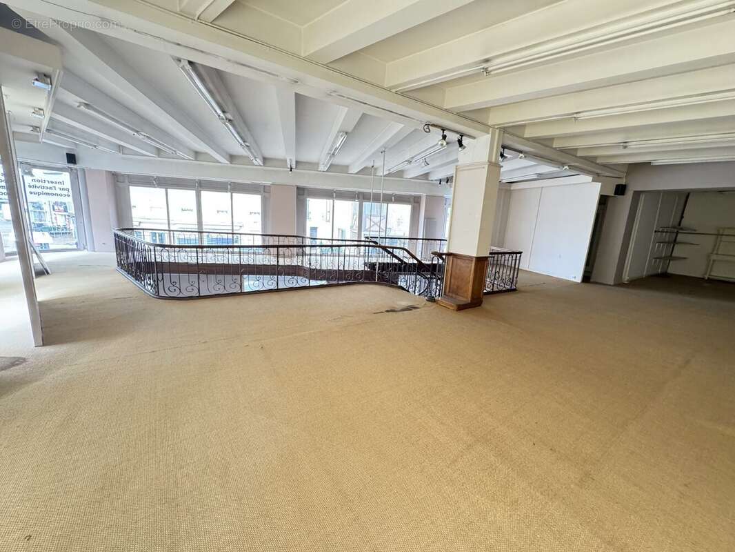 Commerce à MONTLUCON