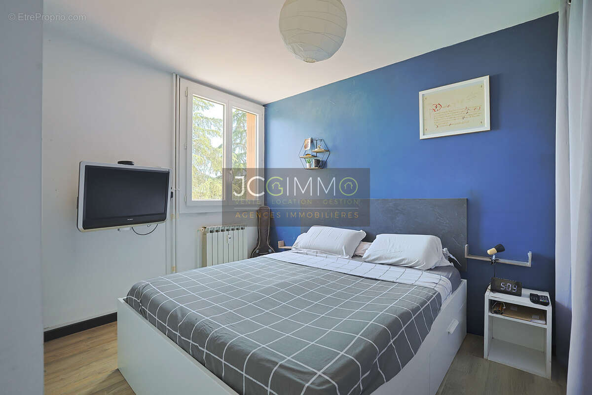 Appartement à HYERES
