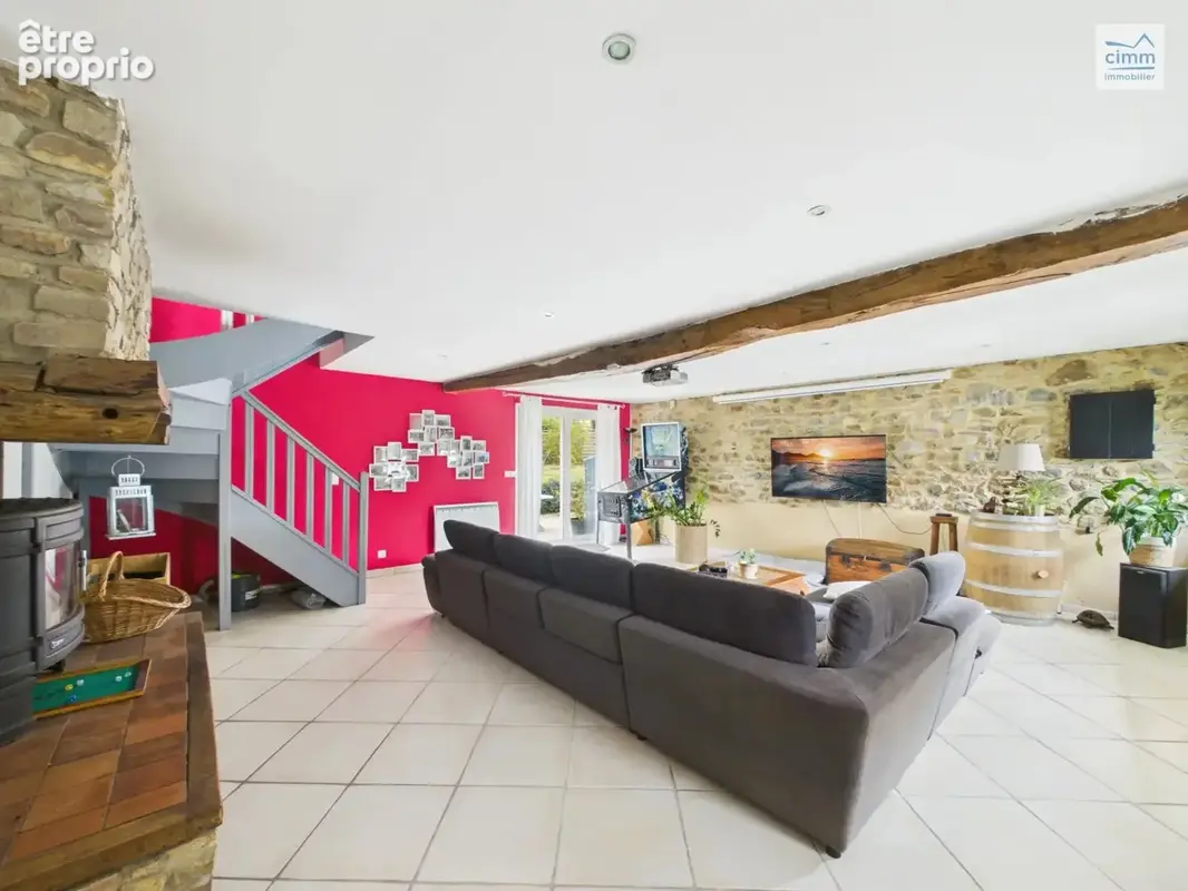 Maison de 161 m² sur un terrain de 2915 m² - photo 3