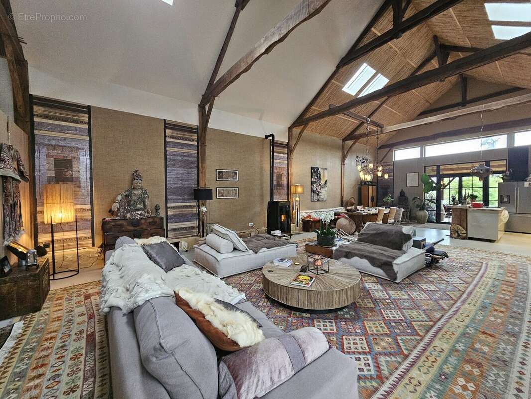 Maison à CAUSE-DE-CLERANS