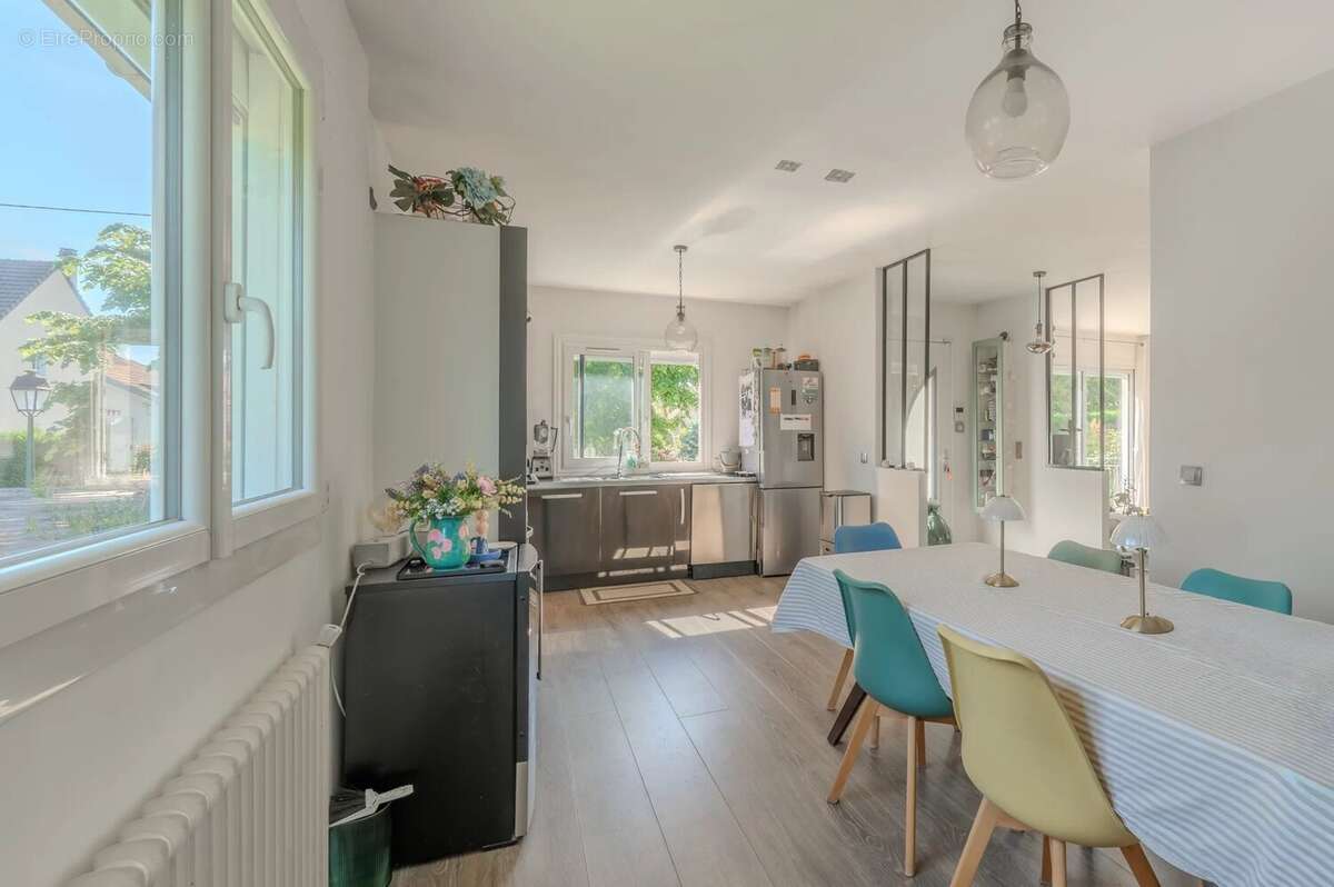 Maison à CROISSY-SUR-SEINE
