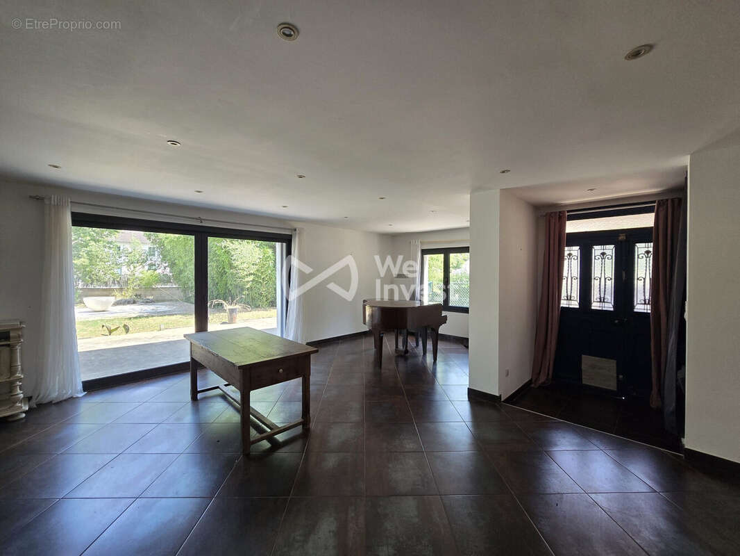Maison 250 m² à Castelsarrasin  - photo 9