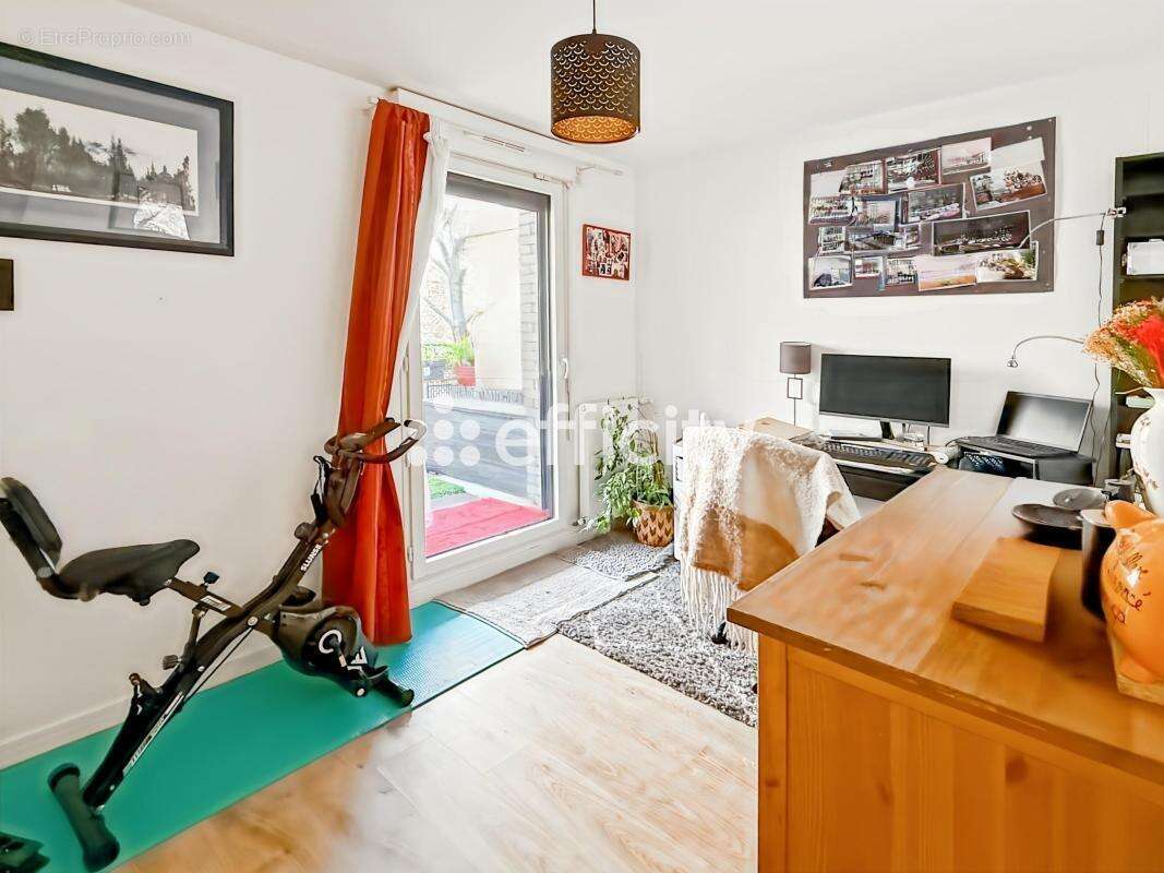 Appartement à ASNIERES-SUR-SEINE