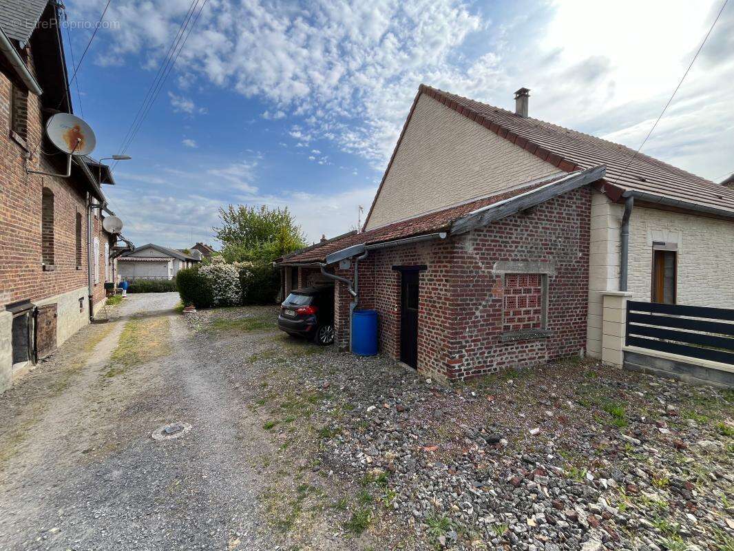 Maison à LIEZ
