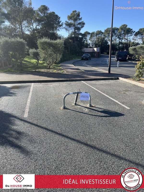 Parking à FREJUS