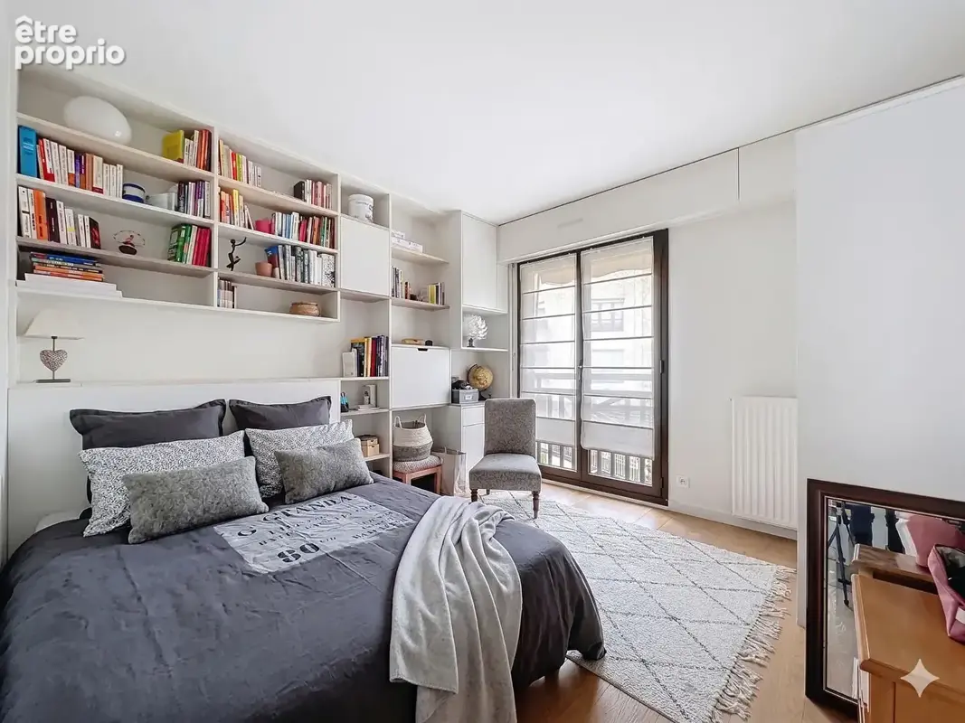 Esprit "Maison" avec terrasse en plein centre de Suresnes - photo 12