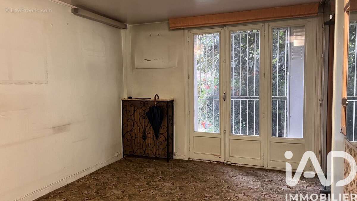 Photo 7 - Appartement à LE KREMLIN-BICETRE