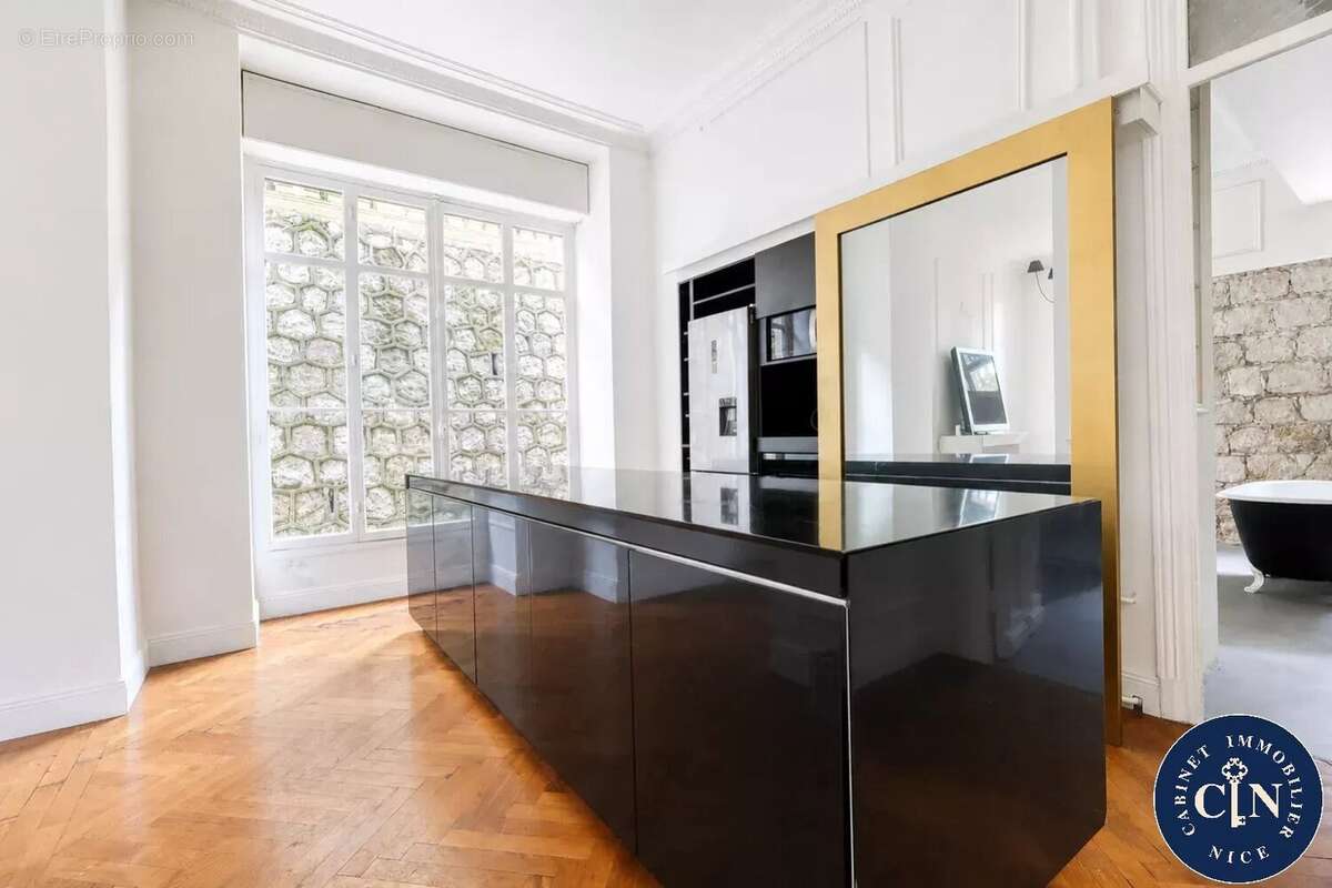Appartement 62 m² à Nice  - photo 4