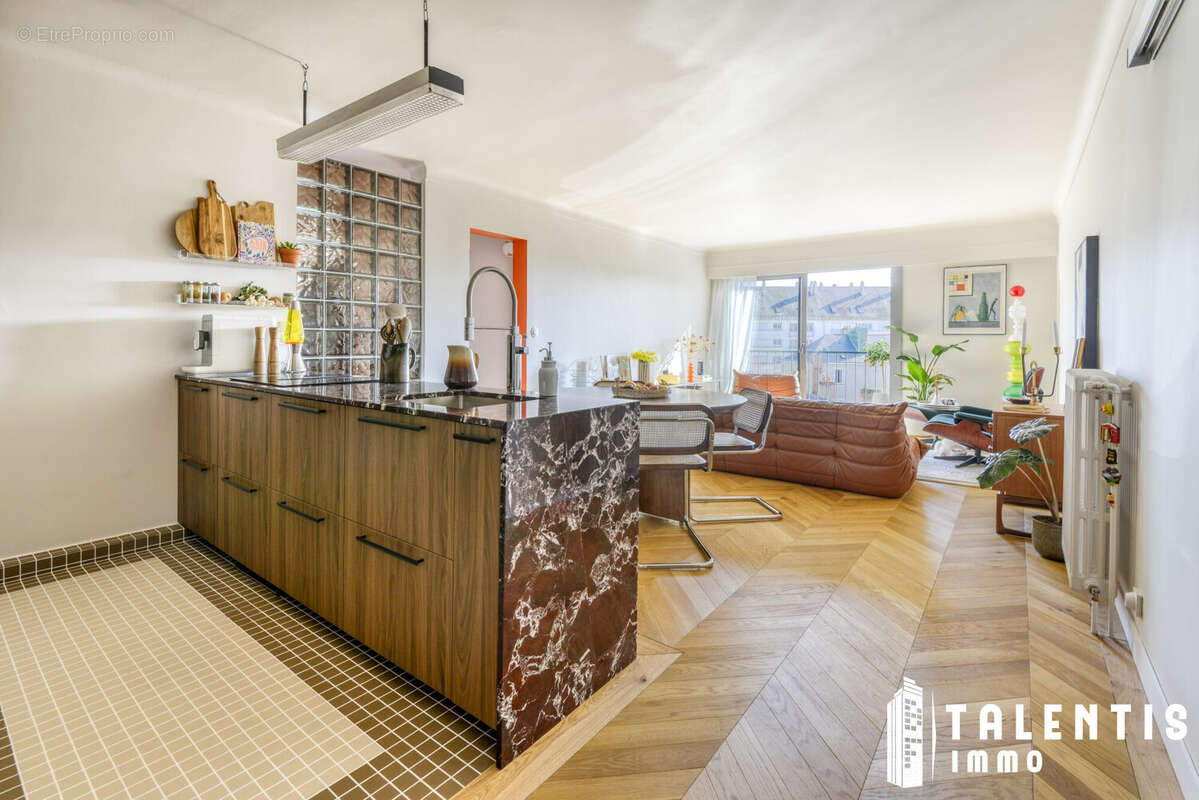 Appartement à NANTES