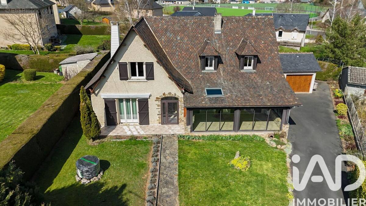 Photo 1 - Maison à RIGNAC