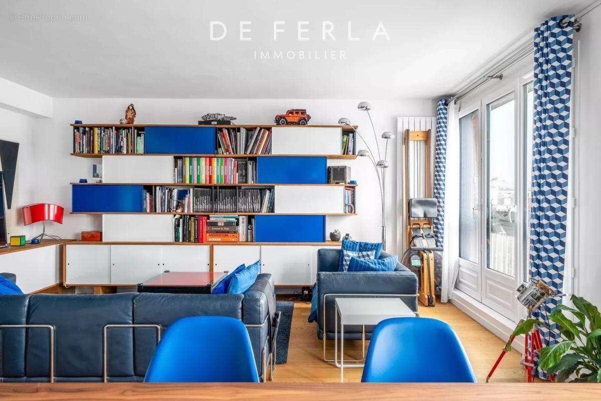 Appartement à PARIS-14E