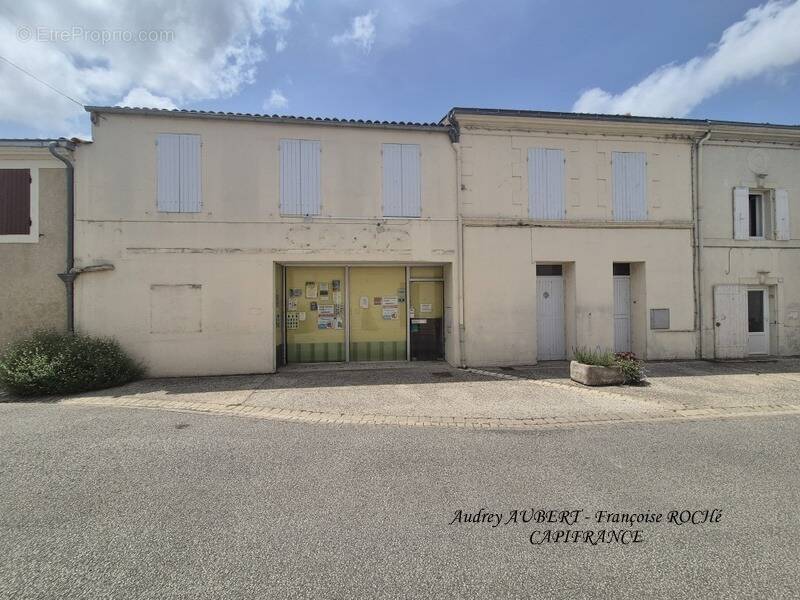 Appartement à TONNAY-BOUTONNE