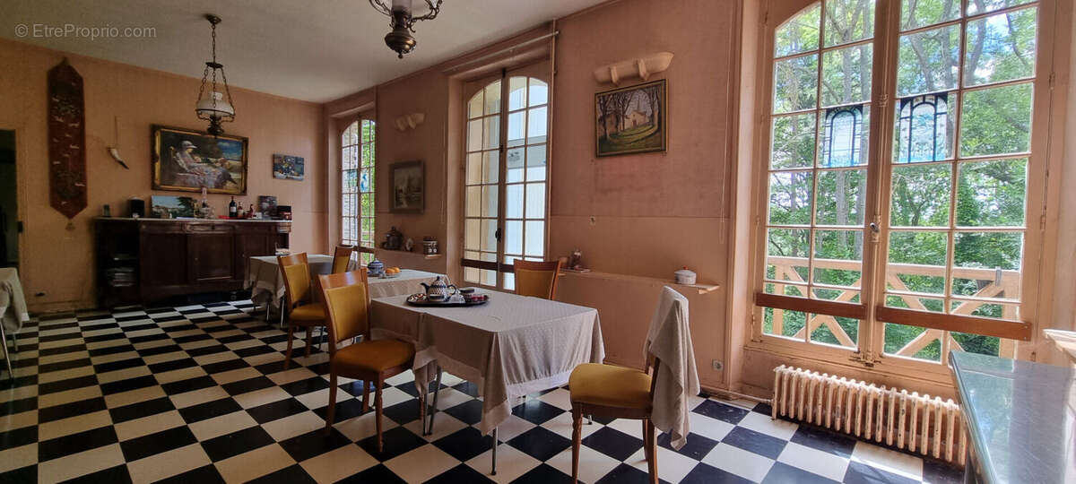 Grande propriété a vendre, proche gare (5 min)  ! - photo 12