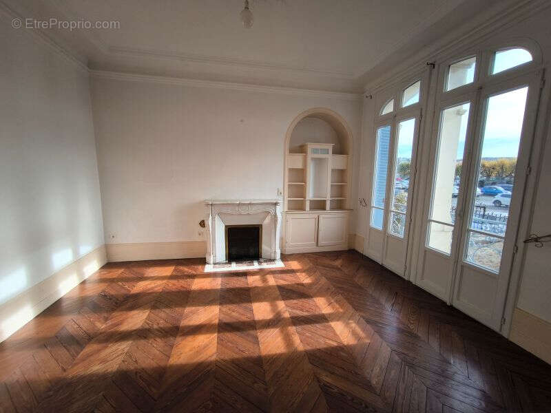 Maison à CHATEAU-THIERRY