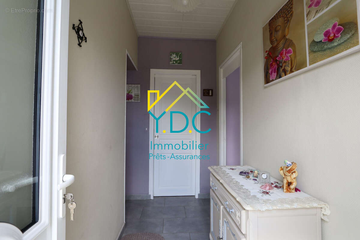Maison 74 m² à Saint-Laurent-En-Caux  - photo 6
