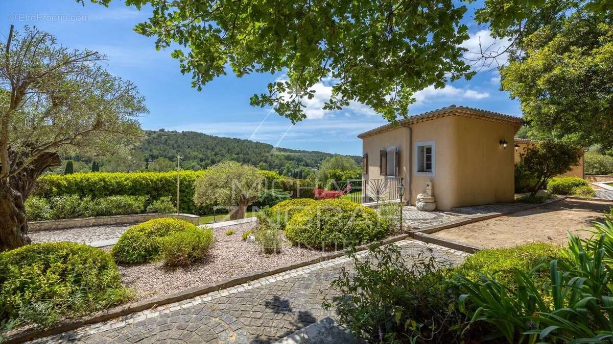 Maison à OPIO