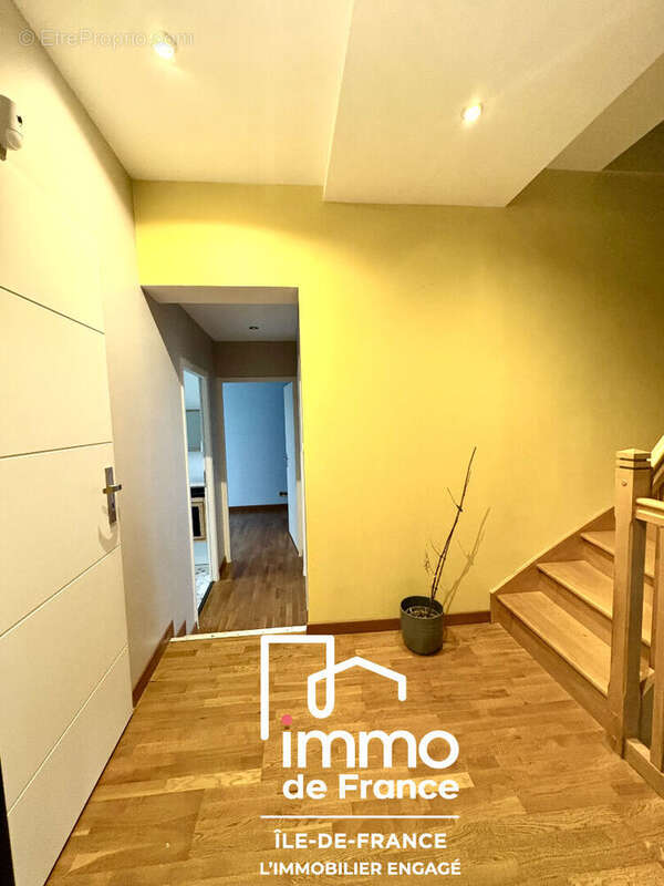 Maison à LIVRY-GARGAN