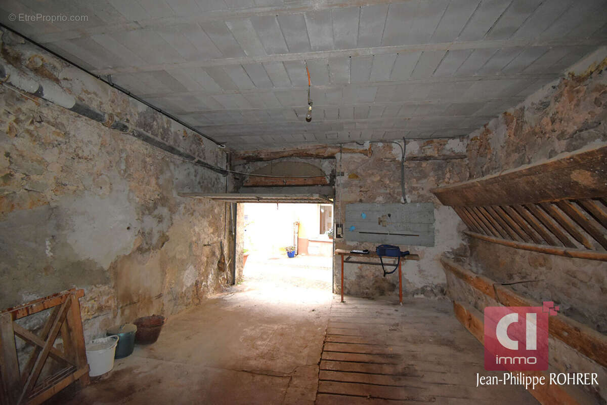 Maison à FLASSANS-SUR-ISSOLE