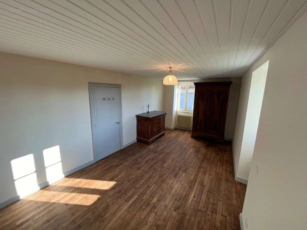 Maison à VERTEILLAC