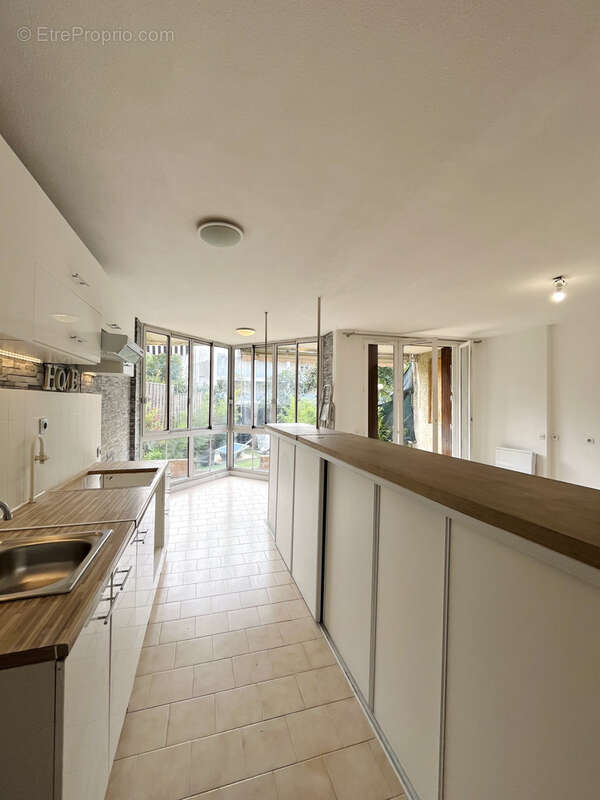 Appartement à MARSEILLE-15E