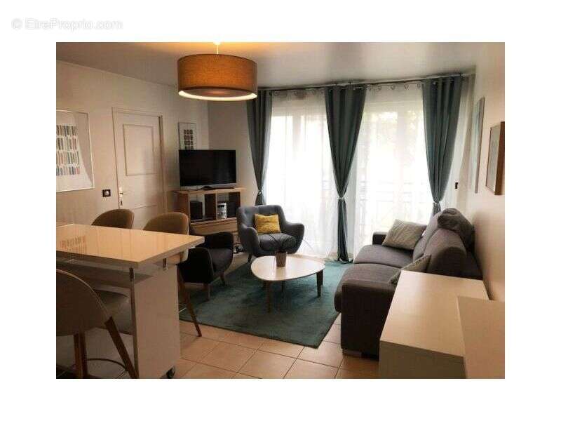 Appartement à LE PERREUX-SUR-MARNE