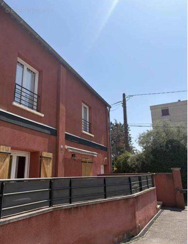 Appartement à AUBAGNE