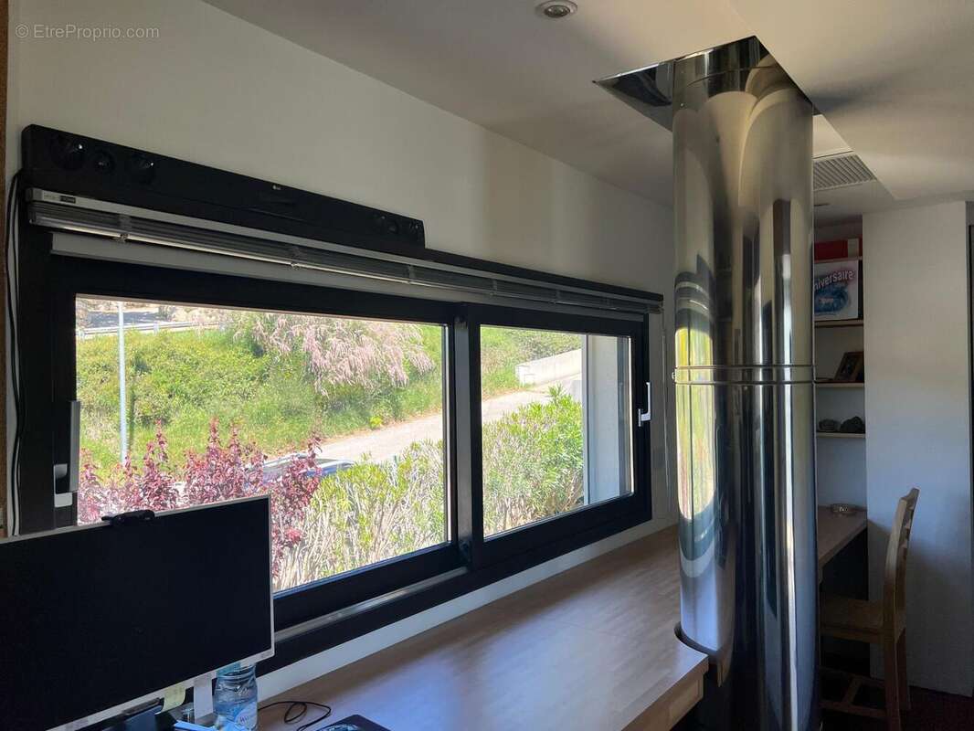 Photo 9 - Maison à LIEURAN-CABRIERES