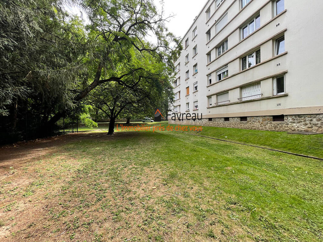 Appartement à THIAIS