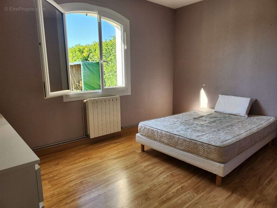 Maison à LES METAIRIES