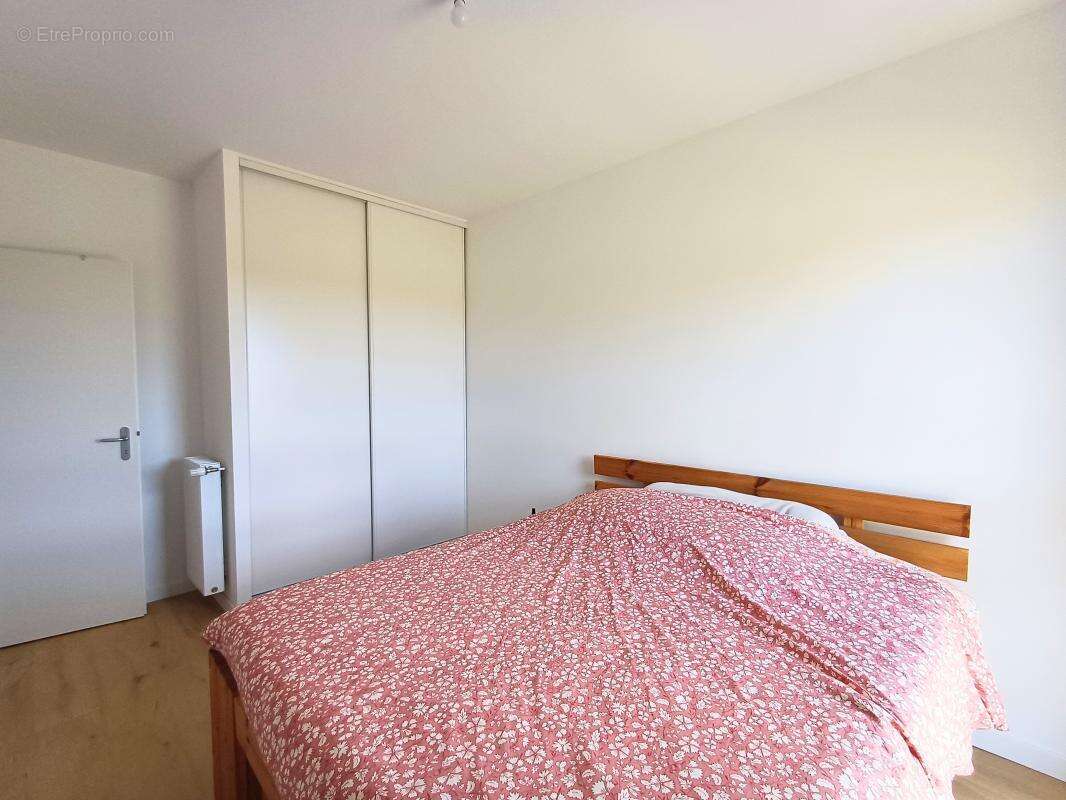 Appartement à LA CHAPELLE-DES-FOUGERETZ