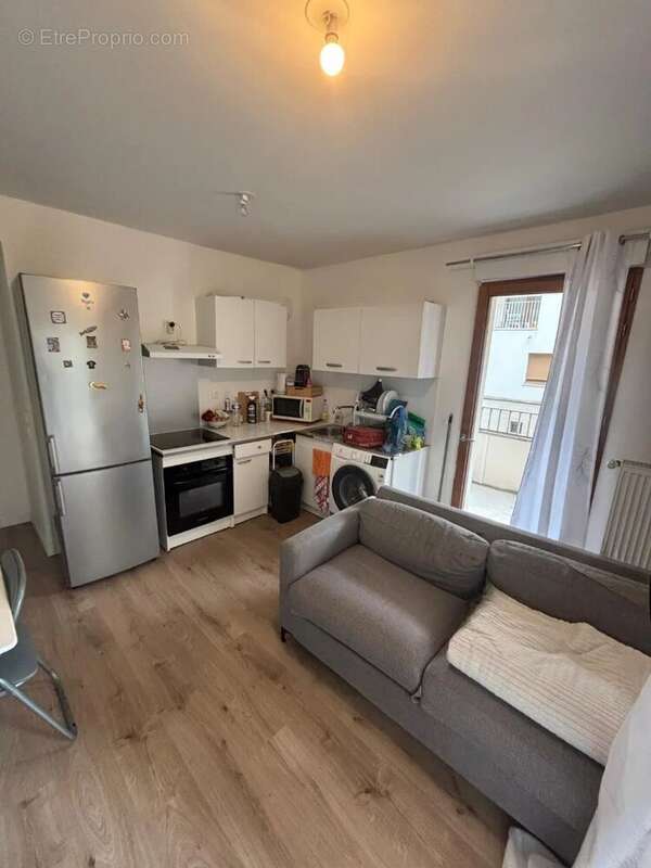 Appartement à ROMAINVILLE