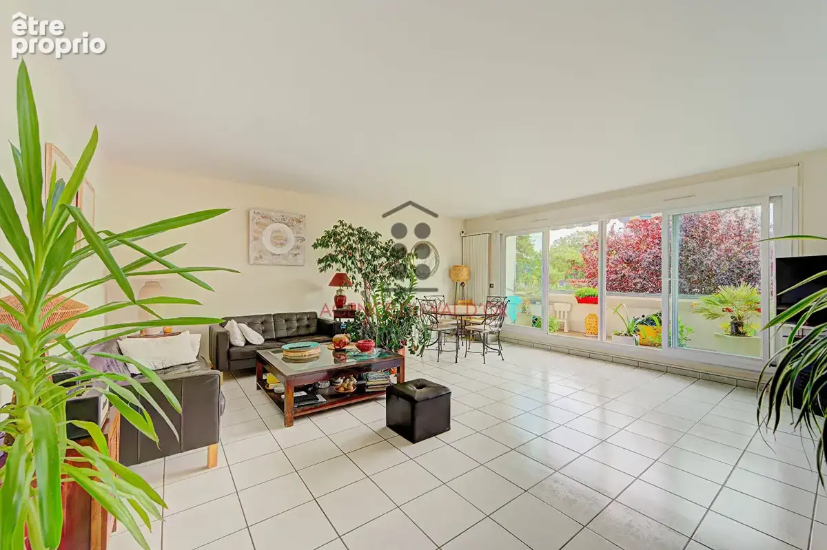 Photo Appartement à Rueil-Malmaison au prix de 562 500€
