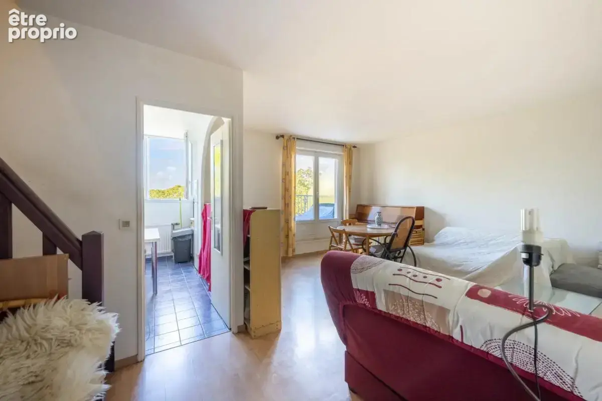 Appartement 3 pièces de 63 m² situé à Cergy - photo 3