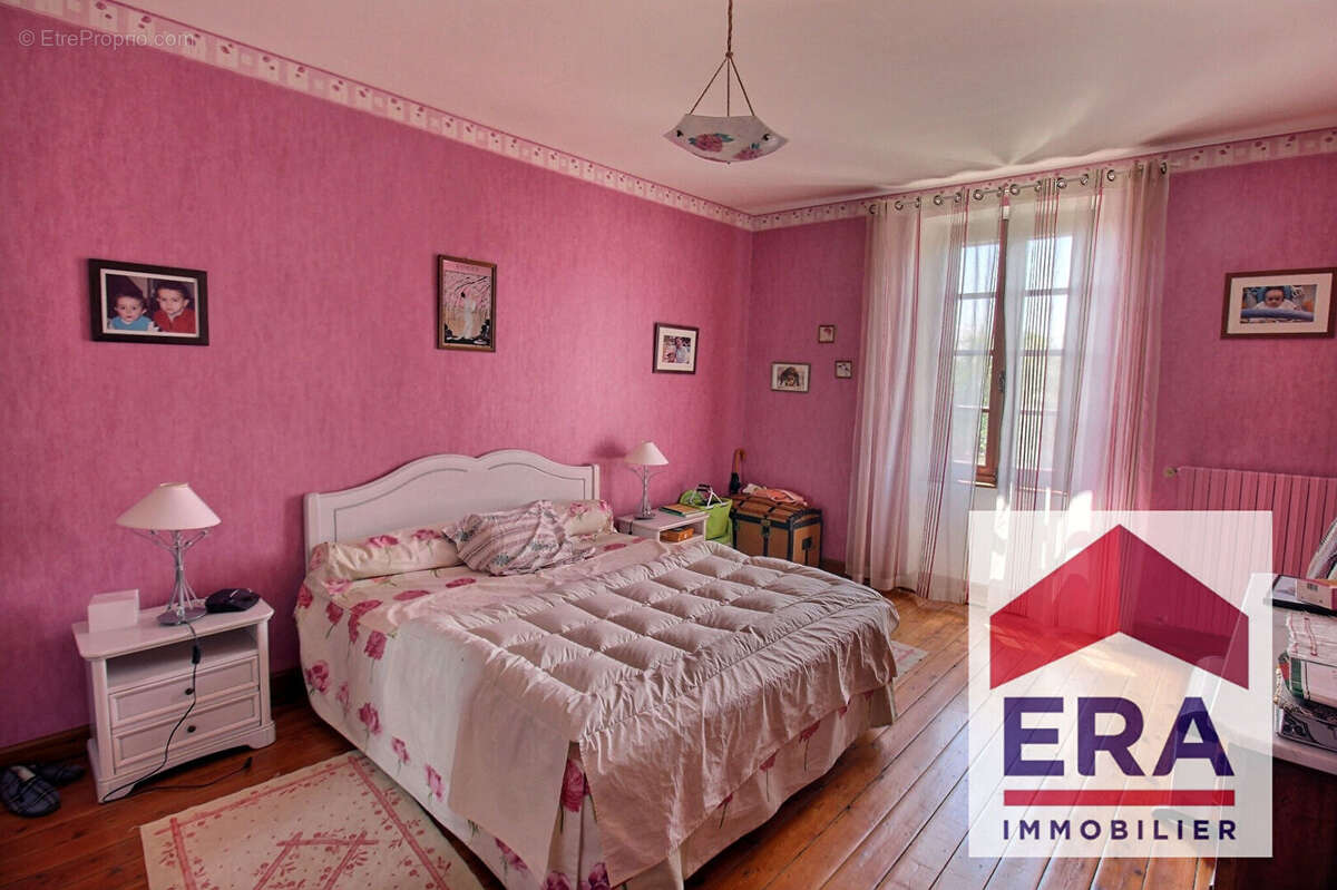 Maison à PONT-SAINT-ESPRIT